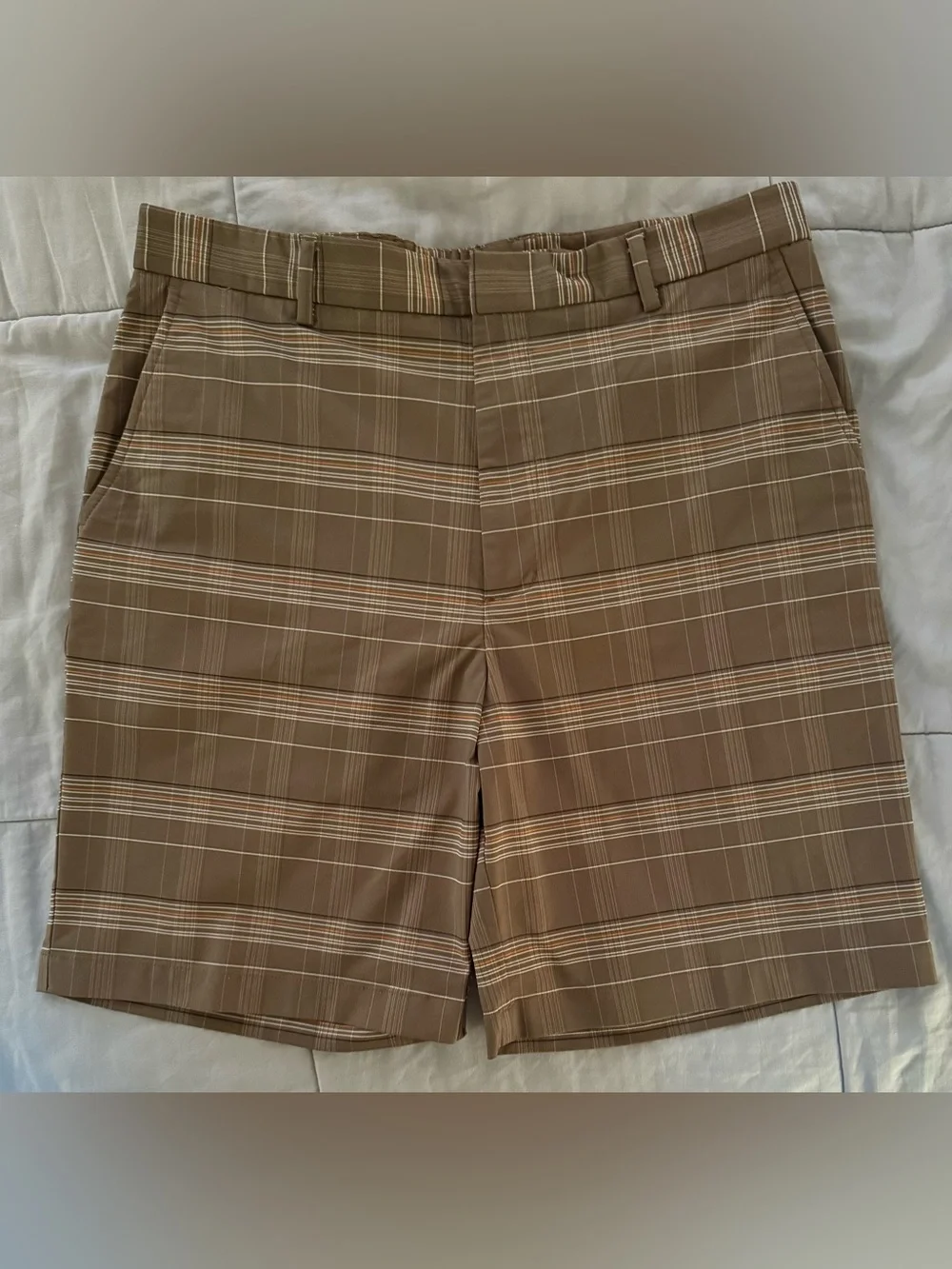 Men’s Walter Hagen Brown Plaid with White and Orange Flat Front Golf Shorts